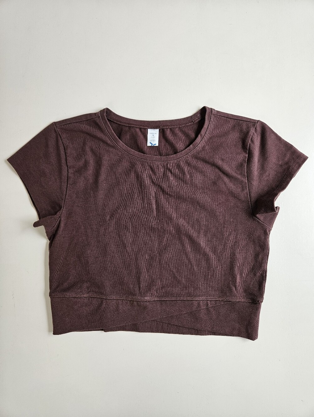 Old Navy - Women's Powerchill Crop Top - Brown